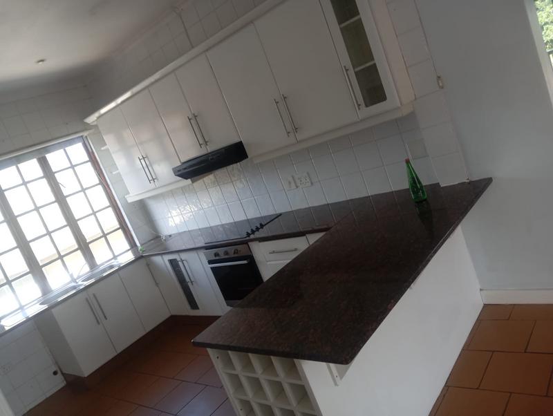 To Let 4 Bedroom Property for Rent in Durban North KwaZulu-Natal