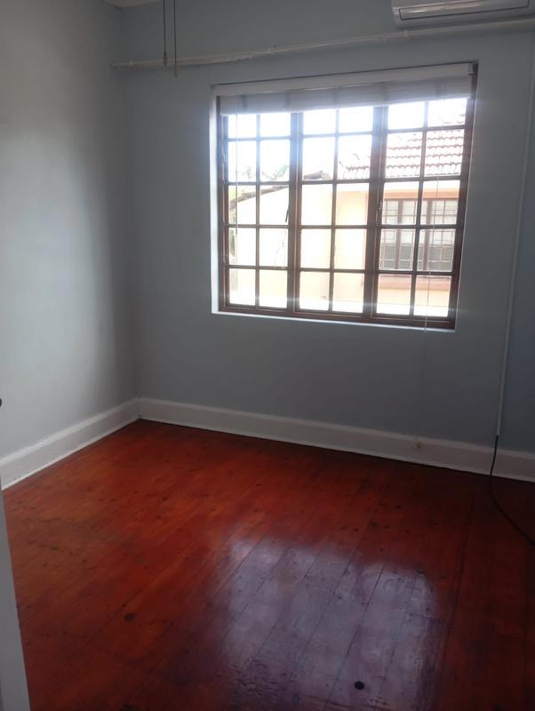 To Let 4 Bedroom Property for Rent in Durban North KwaZulu-Natal