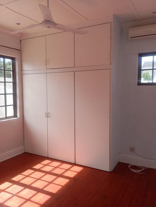 To Let 4 Bedroom Property for Rent in Durban North KwaZulu-Natal