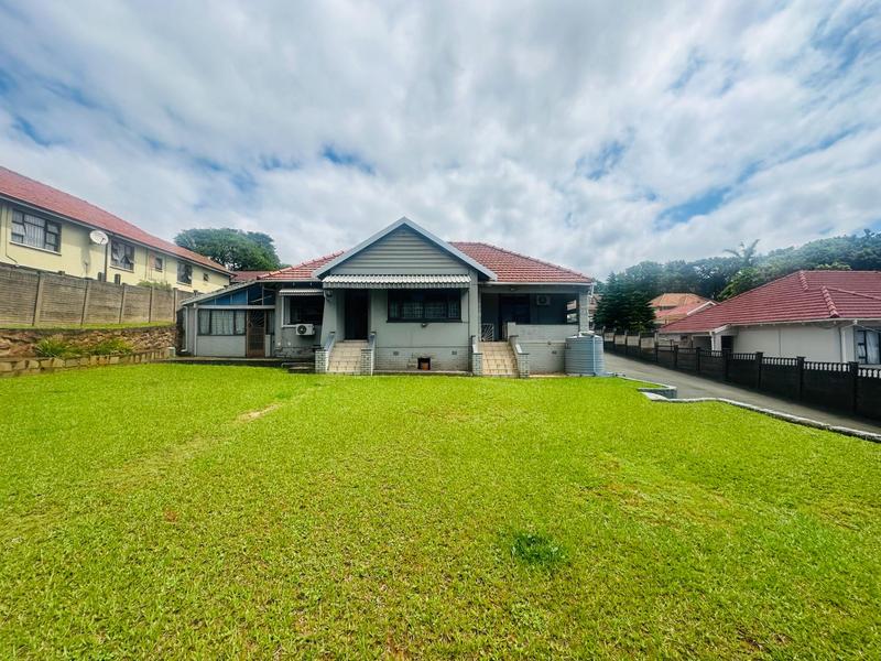 2 Bedroom Property for Sale in Montclair KwaZulu-Natal