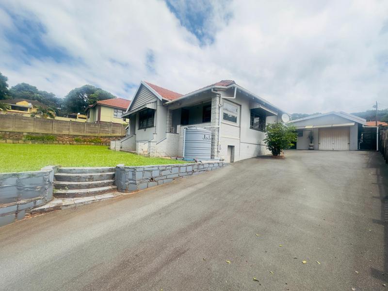 2 Bedroom Property for Sale in Montclair KwaZulu-Natal