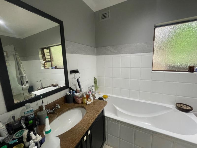 3 Bedroom Property for Sale in Herrwood Park KwaZulu-Natal