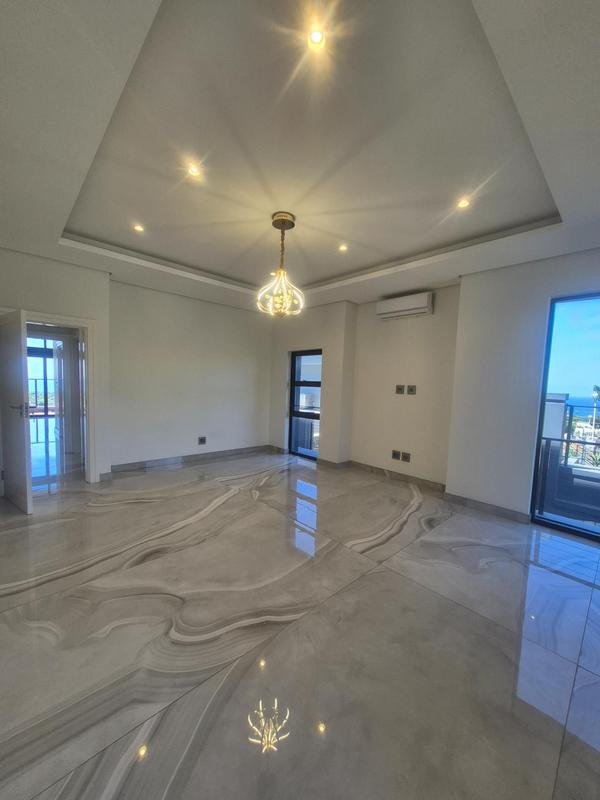 5 Bedroom Property for Sale in Izinga Ridge KwaZulu-Natal