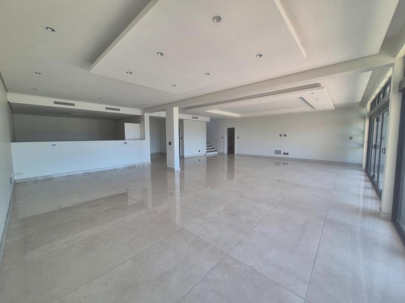 5 Bedroom Property for Sale in Izinga Ridge KwaZulu-Natal