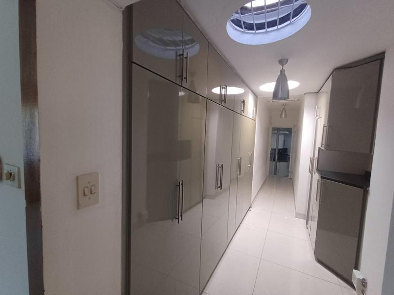 4 Bedroom Property for Sale in Parkgate KwaZulu-Natal