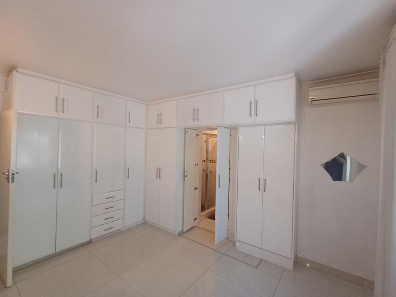 4 Bedroom Property for Sale in Parkgate KwaZulu-Natal