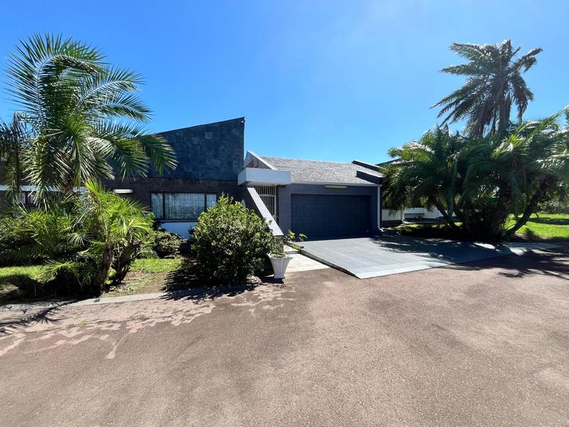 4 Bedroom Property for Sale in Parkgate KwaZulu-Natal