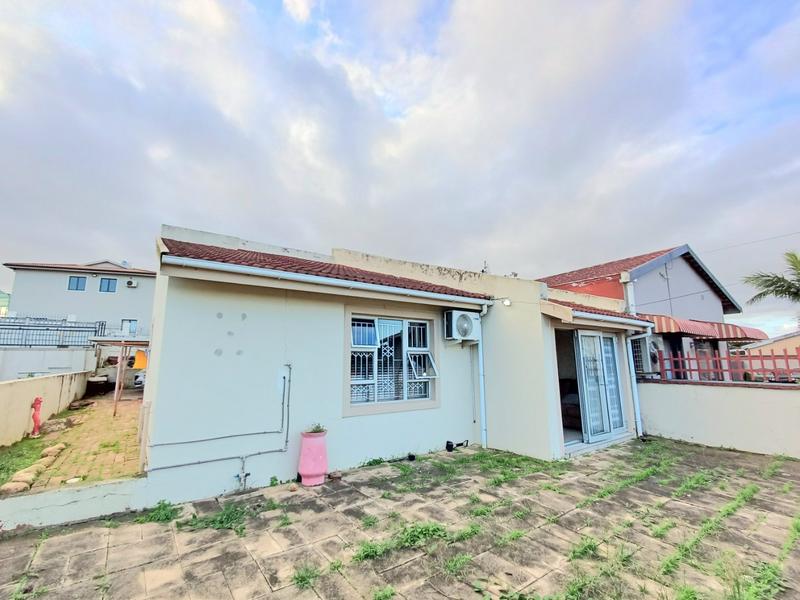 3 Bedroom Property for Sale in Stonebridge KwaZulu-Natal