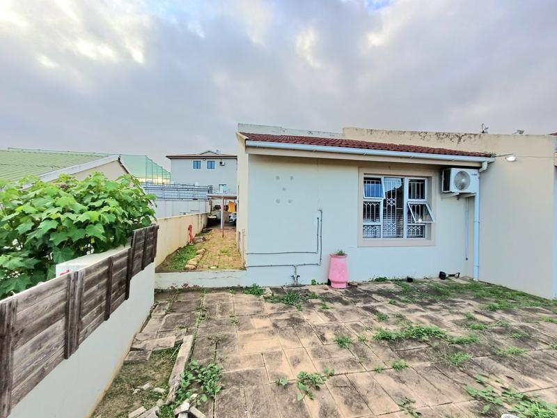 3 Bedroom Property for Sale in Stonebridge KwaZulu-Natal