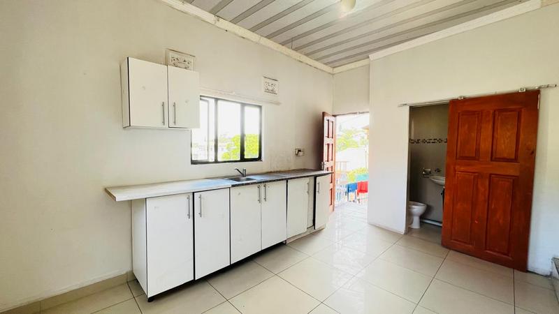 To Let 2 Bedroom Property for Rent in Park Hill KwaZulu-Natal