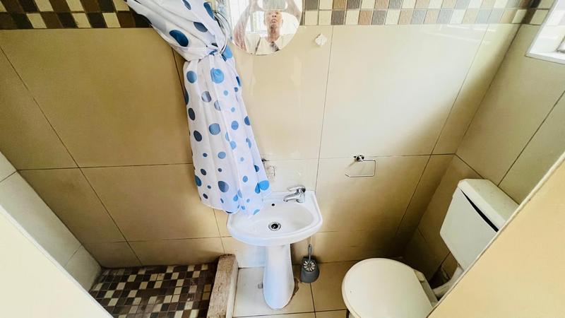 To Let 2 Bedroom Property for Rent in Park Hill KwaZulu-Natal