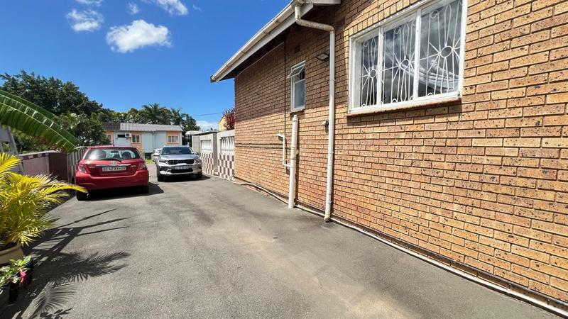 To Let 1 Bedroom Property for Rent in Caneside KwaZulu-Natal