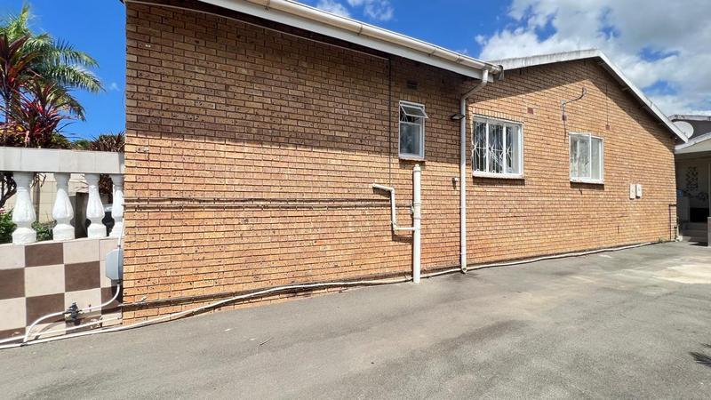 To Let 1 Bedroom Property for Rent in Caneside KwaZulu-Natal