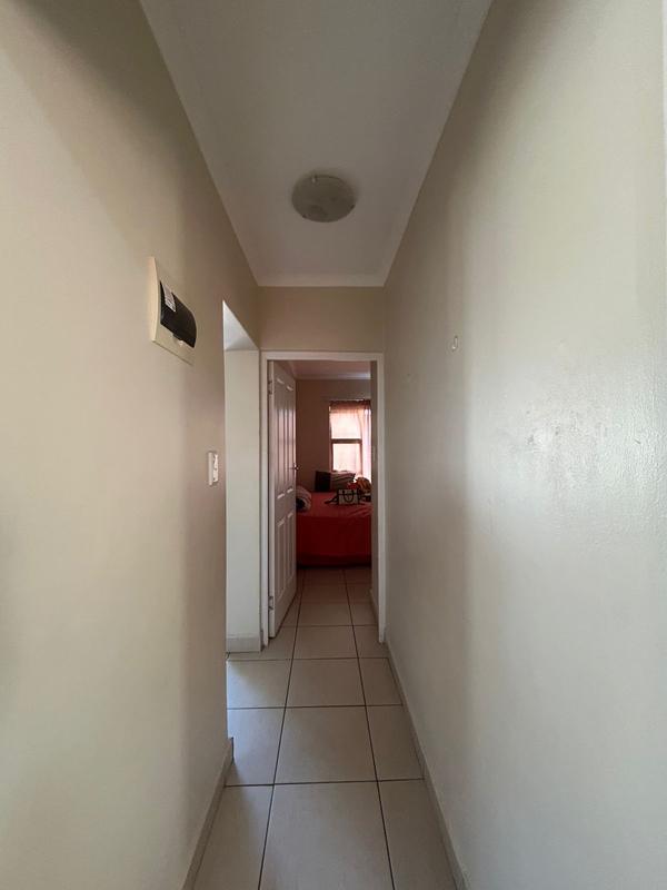 2 Bedroom Property for Sale in Manaba Beach KwaZulu-Natal