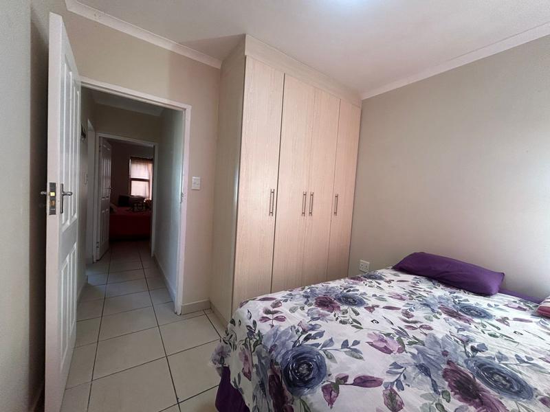 2 Bedroom Property for Sale in Manaba Beach KwaZulu-Natal