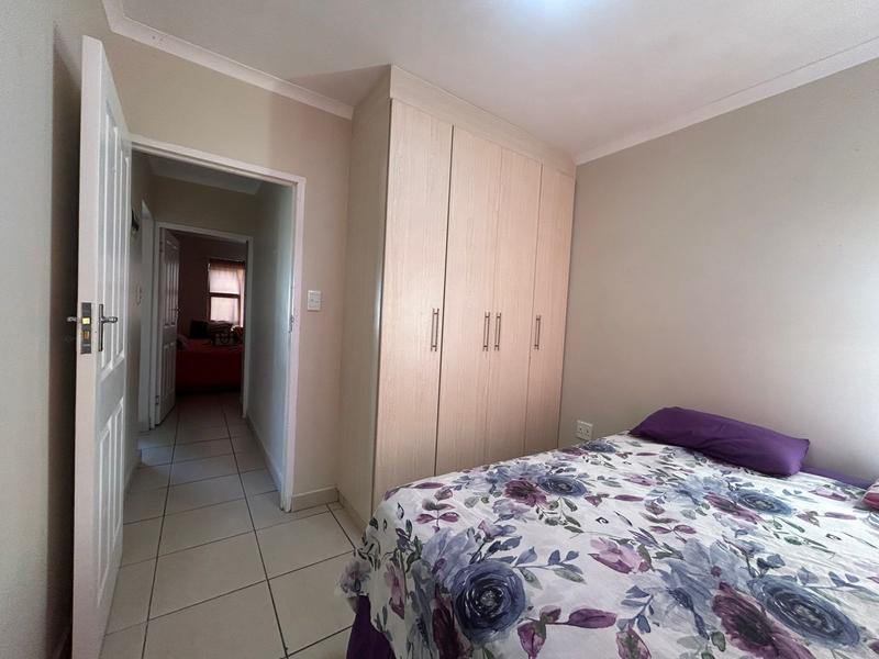 2 Bedroom Property for Sale in Manaba Beach KwaZulu-Natal