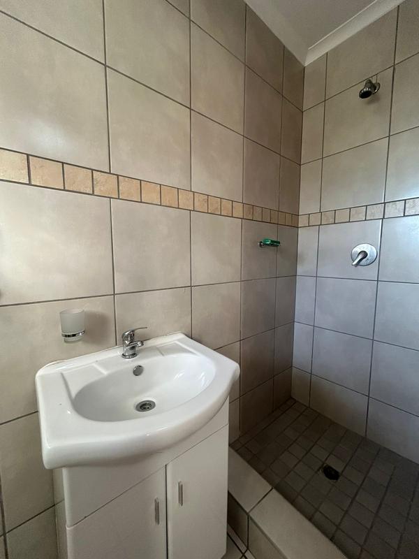 2 Bedroom Property for Sale in Manaba Beach KwaZulu-Natal