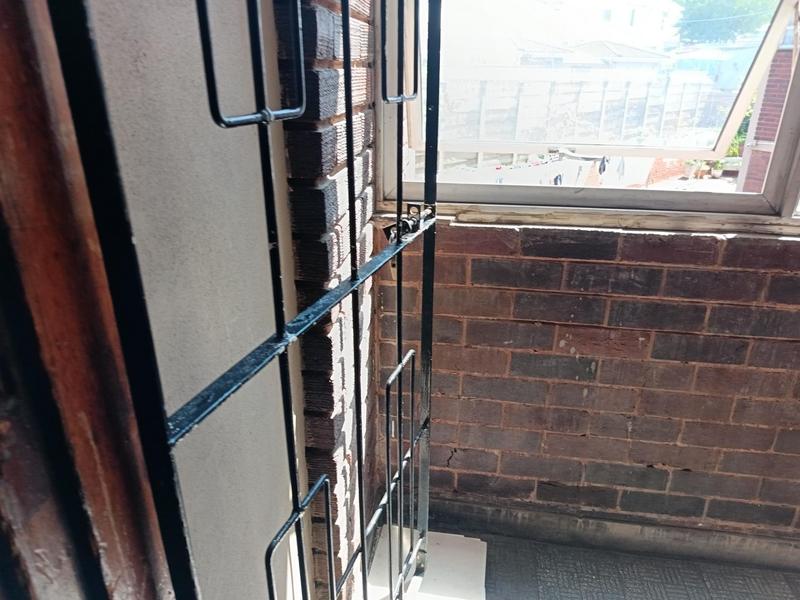 2 Bedroom Property for Sale in Windermere KwaZulu-Natal