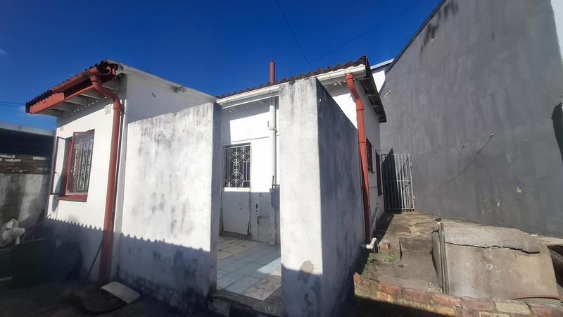 To Let 2 Bedroom Property for Rent in Bayview KwaZulu-Natal