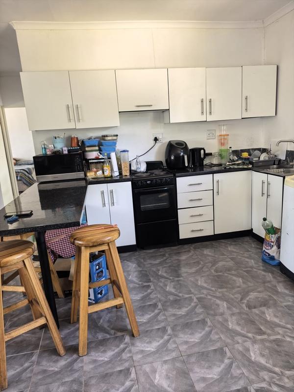 3 Bedroom Property for Sale in Mount Vernon KwaZulu-Natal