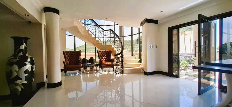 5 Bedroom Property for Sale in Mount Edgecombe KwaZulu-Natal