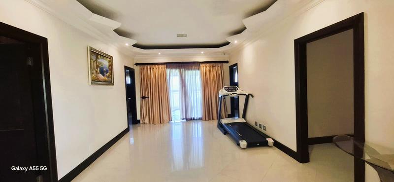 5 Bedroom Property for Sale in Mount Edgecombe KwaZulu-Natal