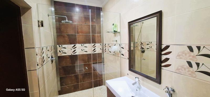 5 Bedroom Property for Sale in Mount Edgecombe KwaZulu-Natal