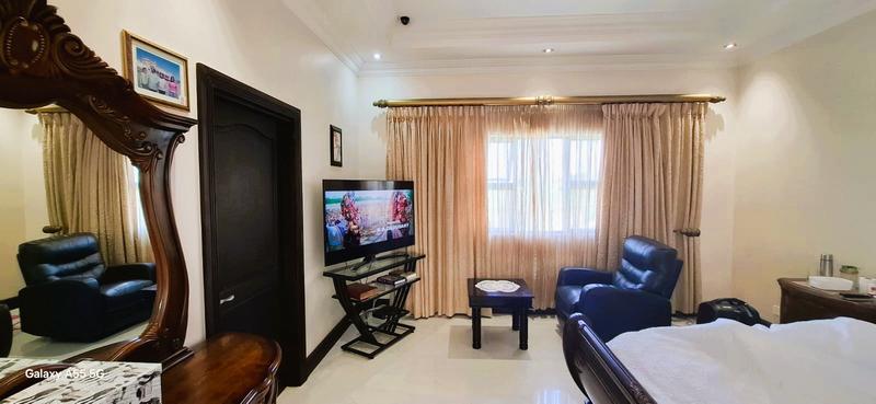 5 Bedroom Property for Sale in Mount Edgecombe KwaZulu-Natal