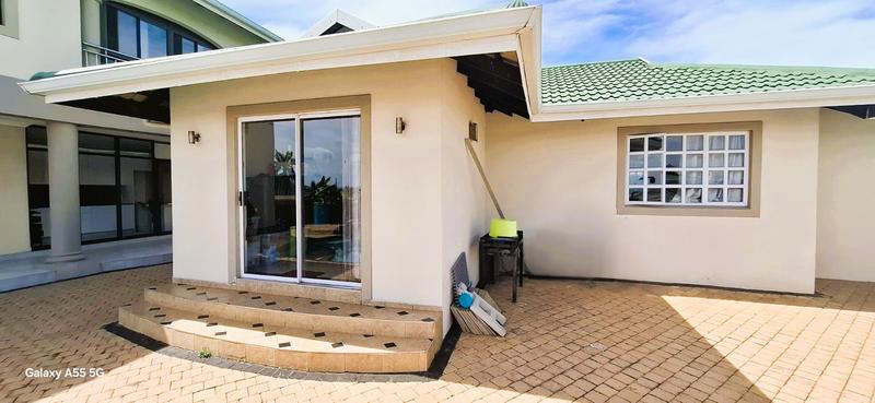 5 Bedroom Property for Sale in Mount Edgecombe KwaZulu-Natal