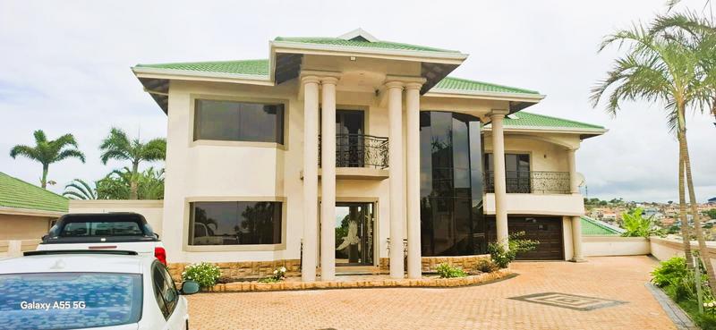 5 Bedroom Property for Sale in Mount Edgecombe KwaZulu-Natal