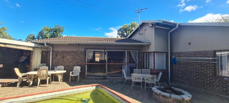 5 Bedroom Property for Sale in Dundee KwaZulu-Natal