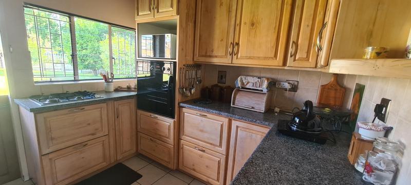 5 Bedroom Property for Sale in Dundee KwaZulu-Natal