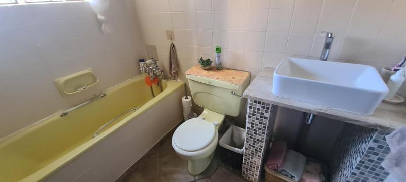 5 Bedroom Property for Sale in Dundee KwaZulu-Natal