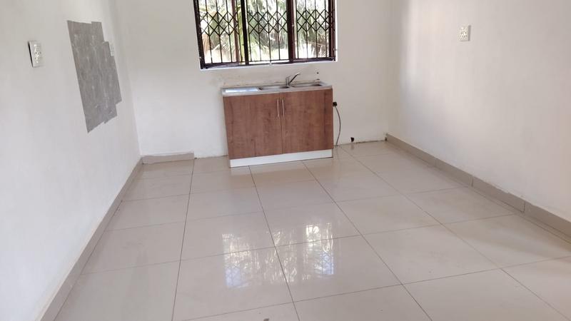To Let 1 Bedroom Property for Rent in Malvern KwaZulu-Natal