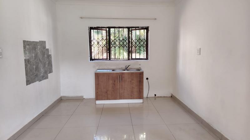To Let 1 Bedroom Property for Rent in Malvern KwaZulu-Natal