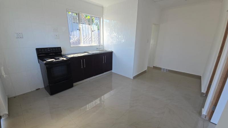 To Let 2 Bedroom Property for Rent in Malvern KwaZulu-Natal