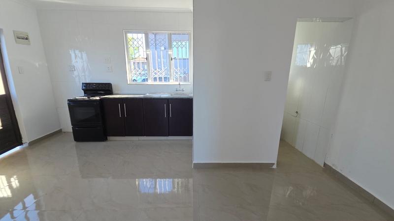 To Let 2 Bedroom Property for Rent in Malvern KwaZulu-Natal