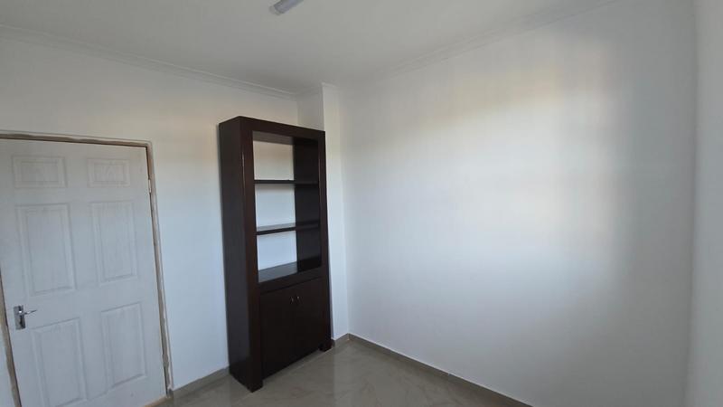 To Let 2 Bedroom Property for Rent in Malvern KwaZulu-Natal