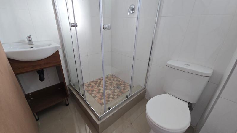 To Let 2 Bedroom Property for Rent in Malvern KwaZulu-Natal