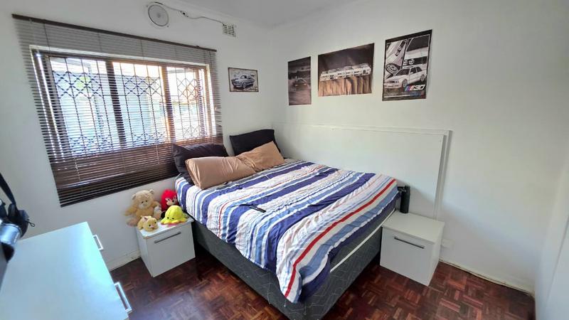 4 Bedroom Property for Sale in Chatsworth KwaZulu-Natal