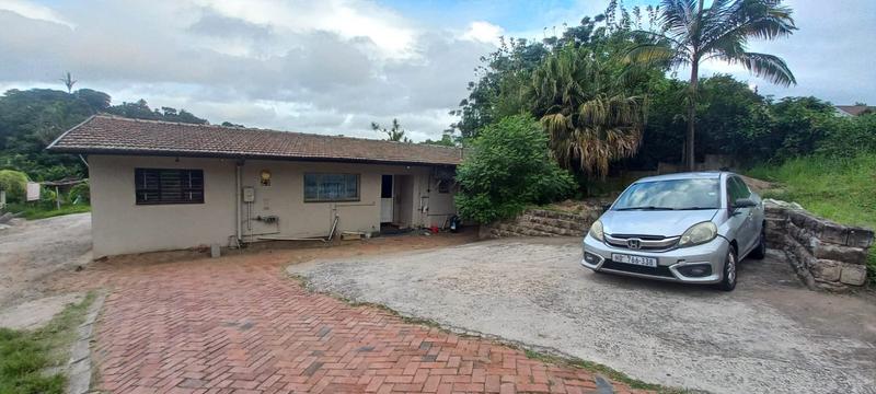 10 Bedroom Property for Sale in Pinelands KwaZulu-Natal