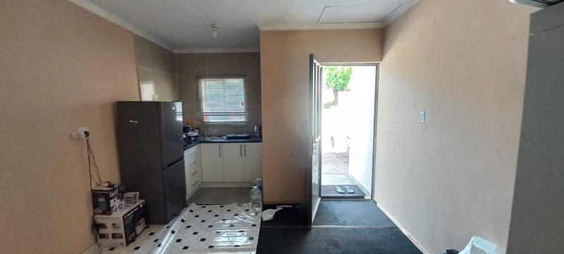 10 Bedroom Property for Sale in Pinelands KwaZulu-Natal