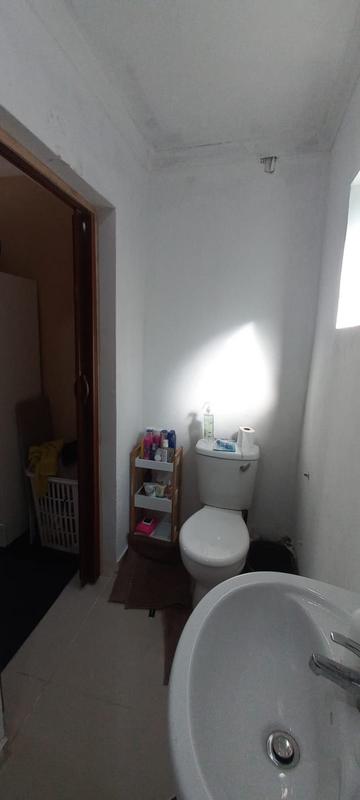 10 Bedroom Property for Sale in Pinelands KwaZulu-Natal