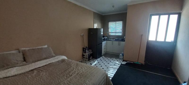 10 Bedroom Property for Sale in Pinelands KwaZulu-Natal