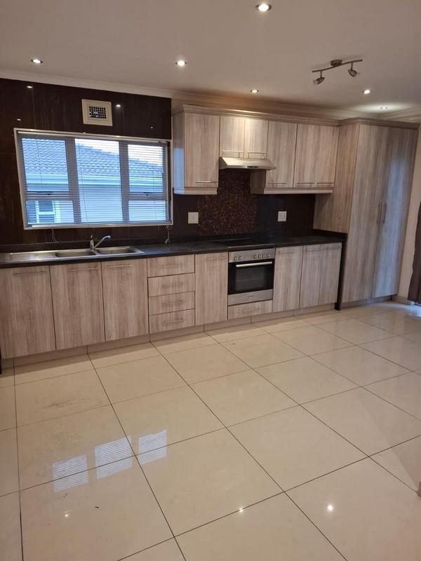 To Let 2 Bedroom Property for Rent in Verulam KwaZulu-Natal