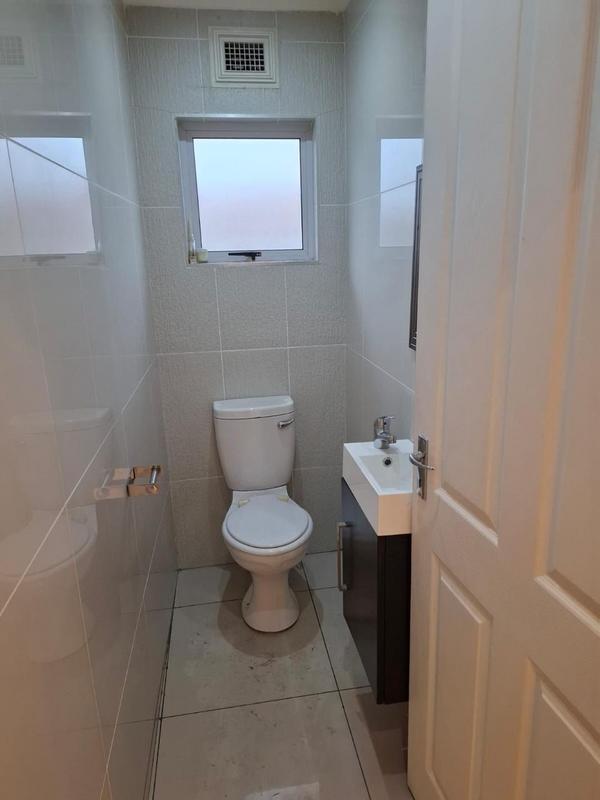 To Let 2 Bedroom Property for Rent in Verulam KwaZulu-Natal