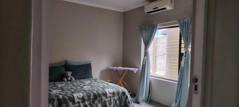 To Let 3 Bedroom Property for Rent in Bluff KwaZulu-Natal