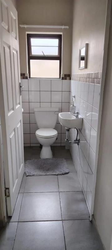 To Let 3 Bedroom Property for Rent in Bluff KwaZulu-Natal