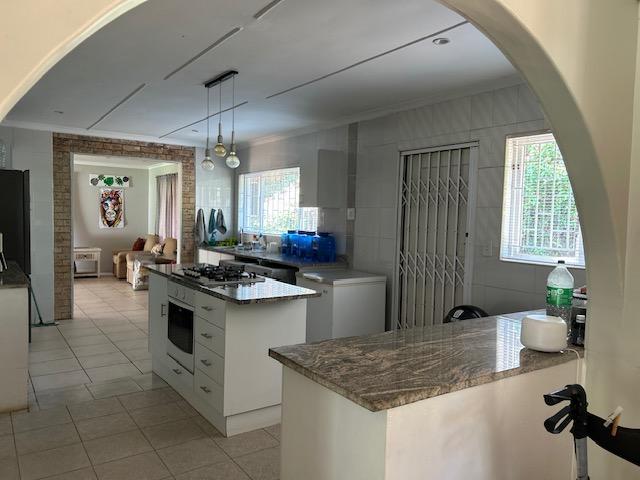 To Let 3 Bedroom Property for Rent in Durban North KwaZulu-Natal