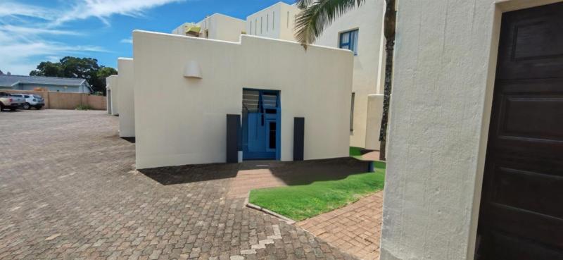 4 Bedroom Property for Sale in Beacon Rocks KwaZulu-Natal